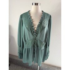 Torrid Womens Plus 2X Green Lace Trim Ruffle V Neck Peplum Blouse Long Sleeve picture