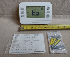 Honeywell Home X2P Programmable Thermostat, 5-2 Day, Single-Stage, Model RTH20B picture