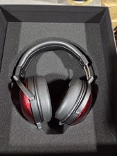 Fostex TH-900 MKII Premium Reference Headphones w Stand B-Stock picture