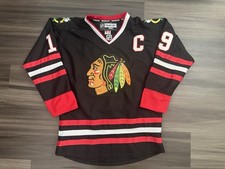 Reebok Chicago Blackhawks Jonathan Toews NHL CCM Captain Patch Jersey Men 50 L picture