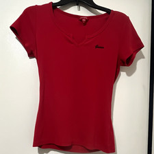 GUESS Women’s Red Ribbed Knit Cotton V-Neck Logo Tee Slim Stretch Size M picture
