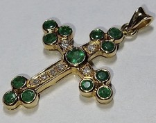 Solid 18k gold natural emerald diamond cross pendant 2.38 grams picture