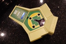 Vintage COLECO BASEBALL Handheld Electronic tabletop Video game   D3 #1  Nice picture