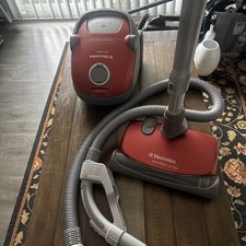 Electrolux Oxygen 3 EL7020 Canister Vacuum Cleaner + Power Head Nozzle picture