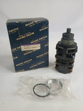 Vintage Honeywell Micro Switch PTM11XFH 04-0458 Wswitch F/ Reece Heavy duty picture