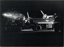 TWA LOCKHEED CONSTELLATION STAR OF NEW YORK & ESSO FUEL TRUCK VINTAGE PHOTO picture