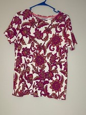 Croft and Barrow Pink Floral Short Sleeve picture