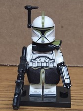 Custom Printed Phase 1 Sergeant (Green) Clone Trooper - 2020 Style w/weapons picture