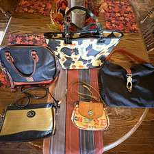 Dooney & Bourke lot of 5 Handbag/Purses picture