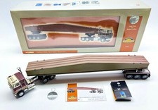 Corgi 51401 International Transtar and Beam w/Bogie 1/50 Die-cast Brand-new MIB picture