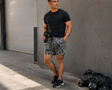 Lululemon License to Train 7