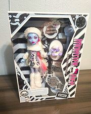 Mattel Monster High Abbey Bominable Boo-riginal Creeproduction Doll In Box picture