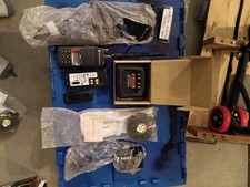Motorola XPR 3500e UHF DMR Portable Two-Way Radio Set w/ Charger, Battery, & Mic picture