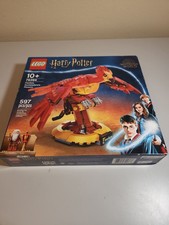 LEGO Harry Potter 76394 Fawkes Dumbledore’s Phoenix Display Stand 597pc NEW picture