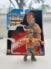 Vintage 1991 Hasbro WWF Tatanka Action Figure And Cardback Series 6 picture