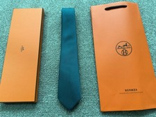 Hermès Paris Men's Silk Tie Green Micro H & Dot Jacquard Pattern Made in France picture