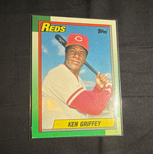 Topps 1990 Topps Ken Griffey Sr #581 Cincinnati Reds Base Set Baseball Card picture