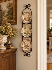 VTG Longaberger Wrought Iron Leaf Vertical Wall Mount Plate Rack Iron Towel Hook picture