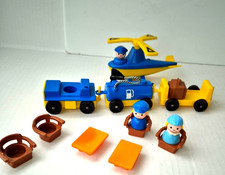 fisher price family jet port helicopter baggage cars and more vintage #933 picture