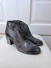 Frye Nora Zip Metallic Short Ankle Booties Women's Size 6.5 picture