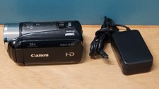 Canon VIXIA HF R20 Full HD Camcorder 8GB 28x Zoom w/ Battery & Charger picture