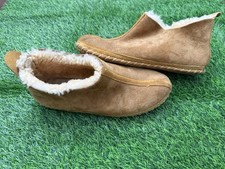 L.L. Bean Wicked Good Slippers Suede Shearling Bootie Mocs Sofe Sole Women's 9 picture