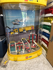 LEGO City Display Case Storage Container 4327, 6 Capacity, Yellow/Clear 18