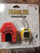 Snoopy Doghouse Peanuts Tamagotchi Digital Pet Games Bandai Namco - (NEW-SEALED) picture