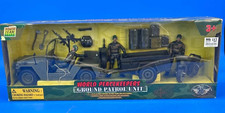 World Peacekeepers Power Team Elite 1/18 Scale Ground Patrol Unit Jeep & Trailer picture
