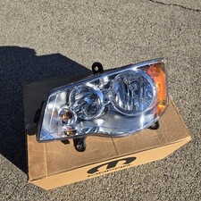 OEM 2008-2016 Chrysler Town & Country Halogen Left Side Headlight 05113337AF picture