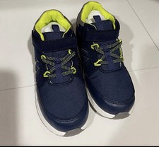 MUNCHKIN By STRIDE RITELittle Boy's size 12 M SNEAKERS NEW picture