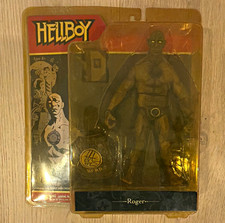 Mezco Toyz Presents Hellboy Comics Roger Action Figure Boxed 18+ picture