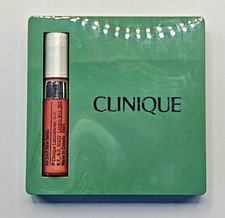 Clinique Eye Shadow Lovey Dovey Foxey New Clover Blusher and Air Kiss Gloss New picture