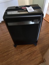 ricardo beverly hills luggage picture