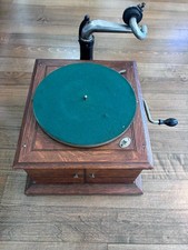 Antique 1918 Victor Victrola VV-IV Tabletop Phonograph - Fully Working W Crank picture