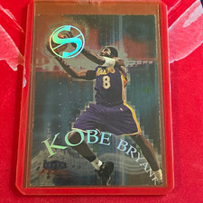 Fleer 1999-00 Fleer Focus Kobe Bryant Soar Subjects Insert #8 of 15 SS Lakers picture