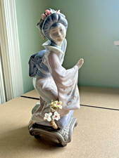 Lladro Michiko Japanese Geisha #1447 Retired Porcelain Spain, New, no box, mint picture
