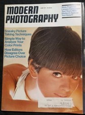 Vintage June 1971 Modern Photography Magazine 35mm Slide Projectors Color Prints picture