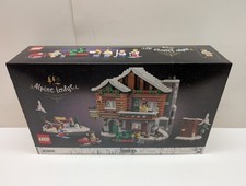 LEGO 10325 Icons: Alpine Lodge Holiday Christmas City New & Sealed w/ Shelf Wear picture
