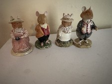 Royal Doulton/Beswick Brambly Hedge Mouse Figurines Lot of 4 Hand Painted picture