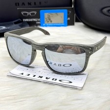 NEW Oakley Holbrook Polarized Sunglasses Wood Grain Frame Silver Mirror Lens UV picture