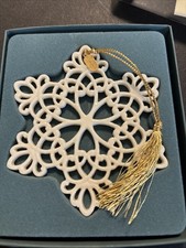 Lenox Annual 1997 Snowflake Christmas Tree Ornament in Box picture