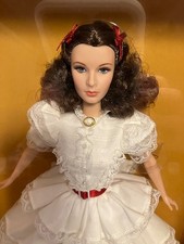 Barbie  Gone with The Wind 75th Scarlett O'Hara White Ruffle Doll Gold Label picture