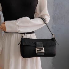 Fendi Mamma Baguette Shoulder Hand Bag Purse Black picture