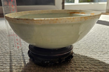 Qingbai incised floral scroll glaze bowl Southern Song 11-14C 宋元 青白釉影青刻花卷草紋覆燒芒口碗 picture