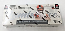 2021 PANINI Luminance FOOTBALL Factory Sealed Box 4 Packs per box 10 Cards per P picture