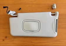 2015-2022 Jeep Renegade Sun Visor Driver Left Side Sunvisor W/Light OEM picture