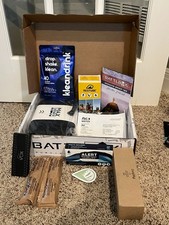 BattlBox Mission 122 Pro Plus Complete Box NEW VOX Kita Knife Flextail Shower picture