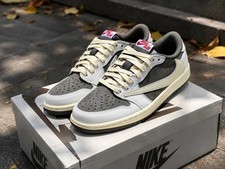 Men's Travis Sc0tt x Jordan 1 Low OG 