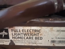Medline fully electric bed, barely used. Annapolis Md-must pick up picture